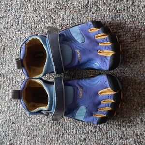Vibram Toe Shoes